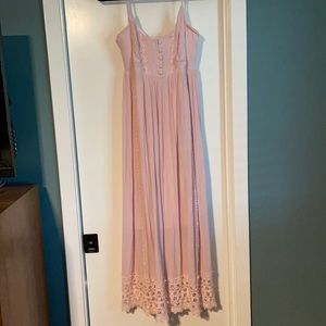 Worn 3 times motherhood maternity dress